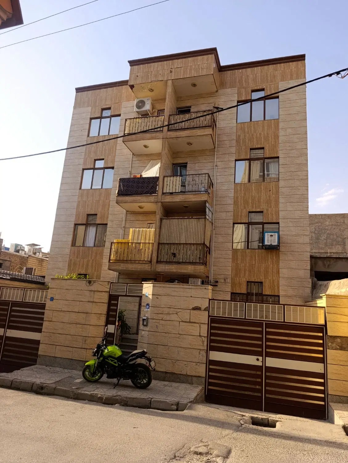 فروش واحد ۷۷ متری دوخوابه حیدرورند