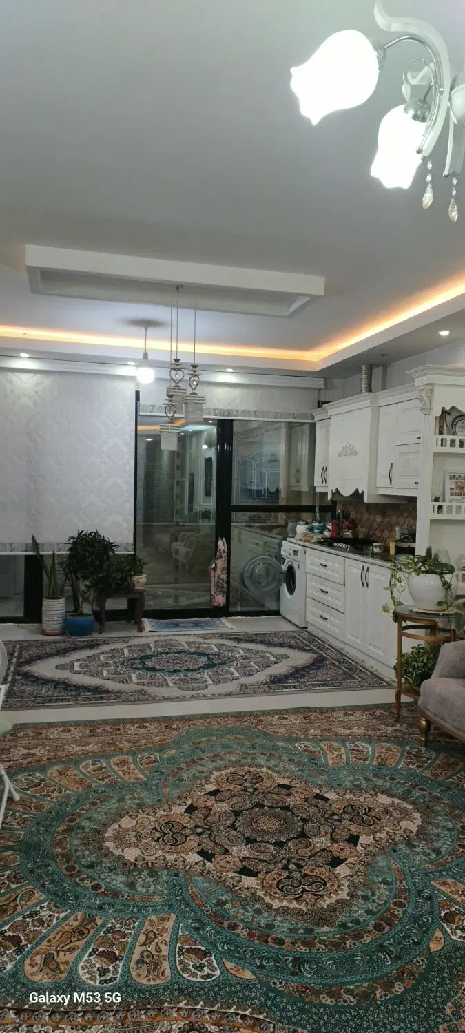 آپارتمان ۱۱۰ متری