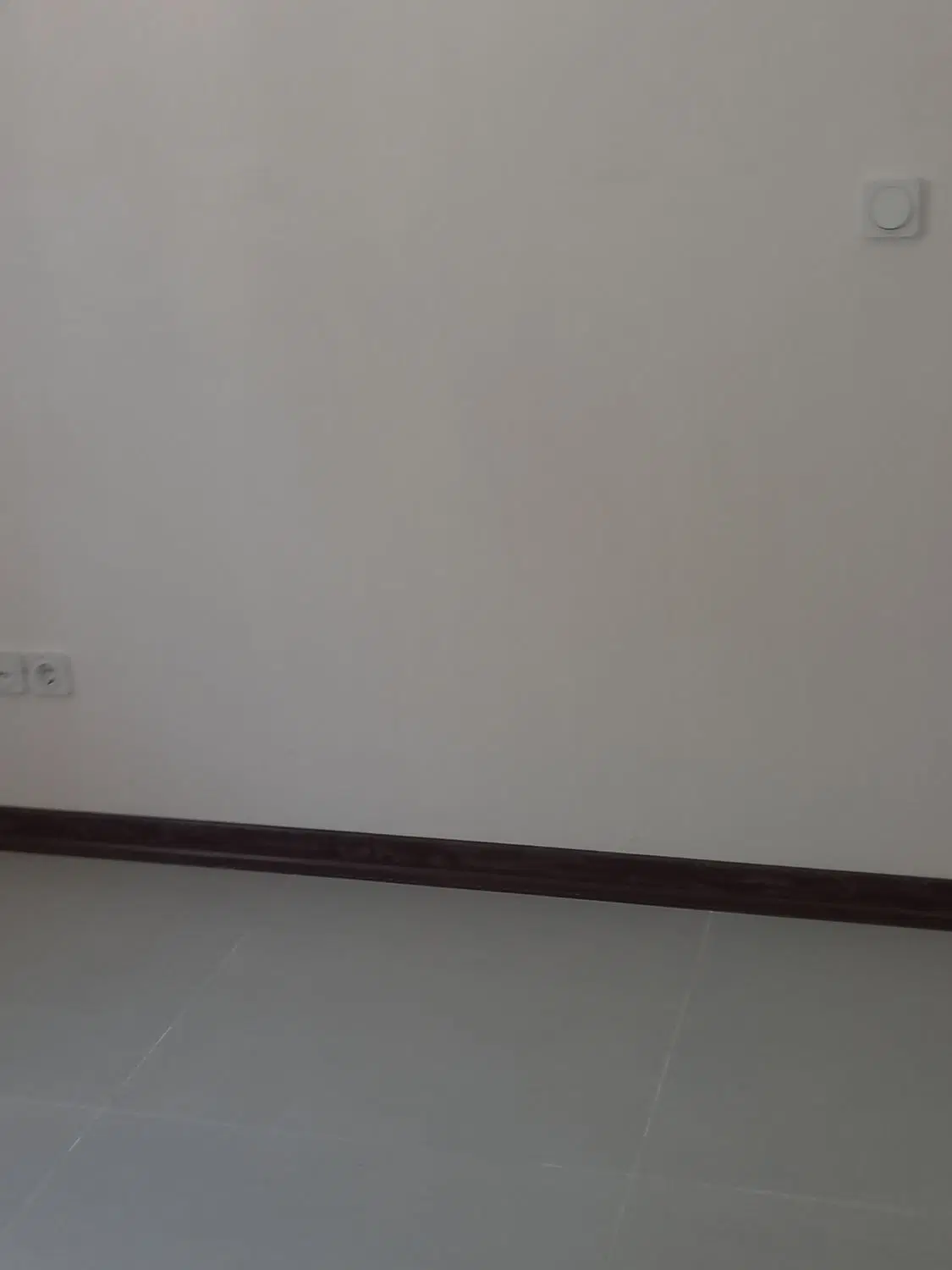 زیرزمین ۸۰ متری نسیم شهر حصارک بالا