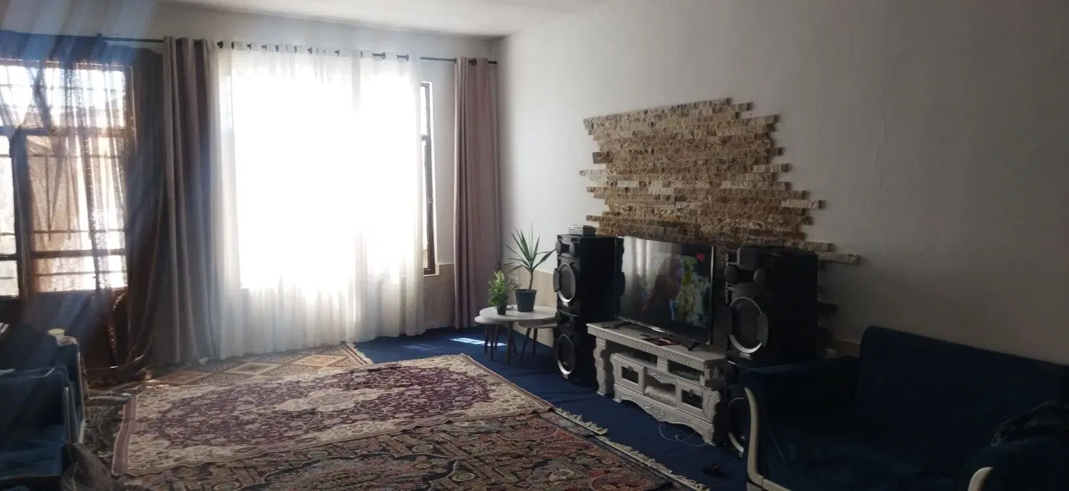 فروش ۱۰۰ مترویلایی