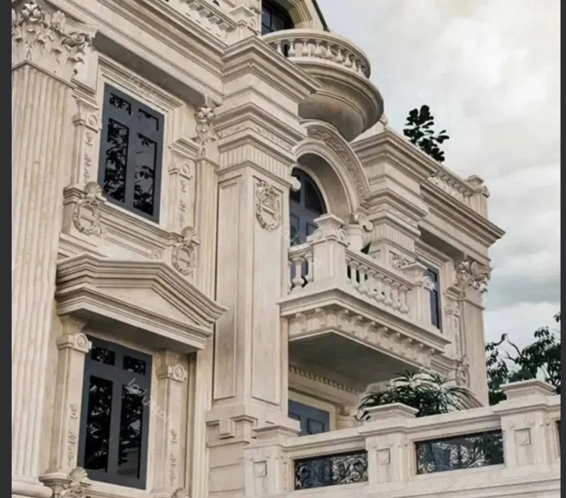 واحد ۲۷۵متری تاپ لوکشین