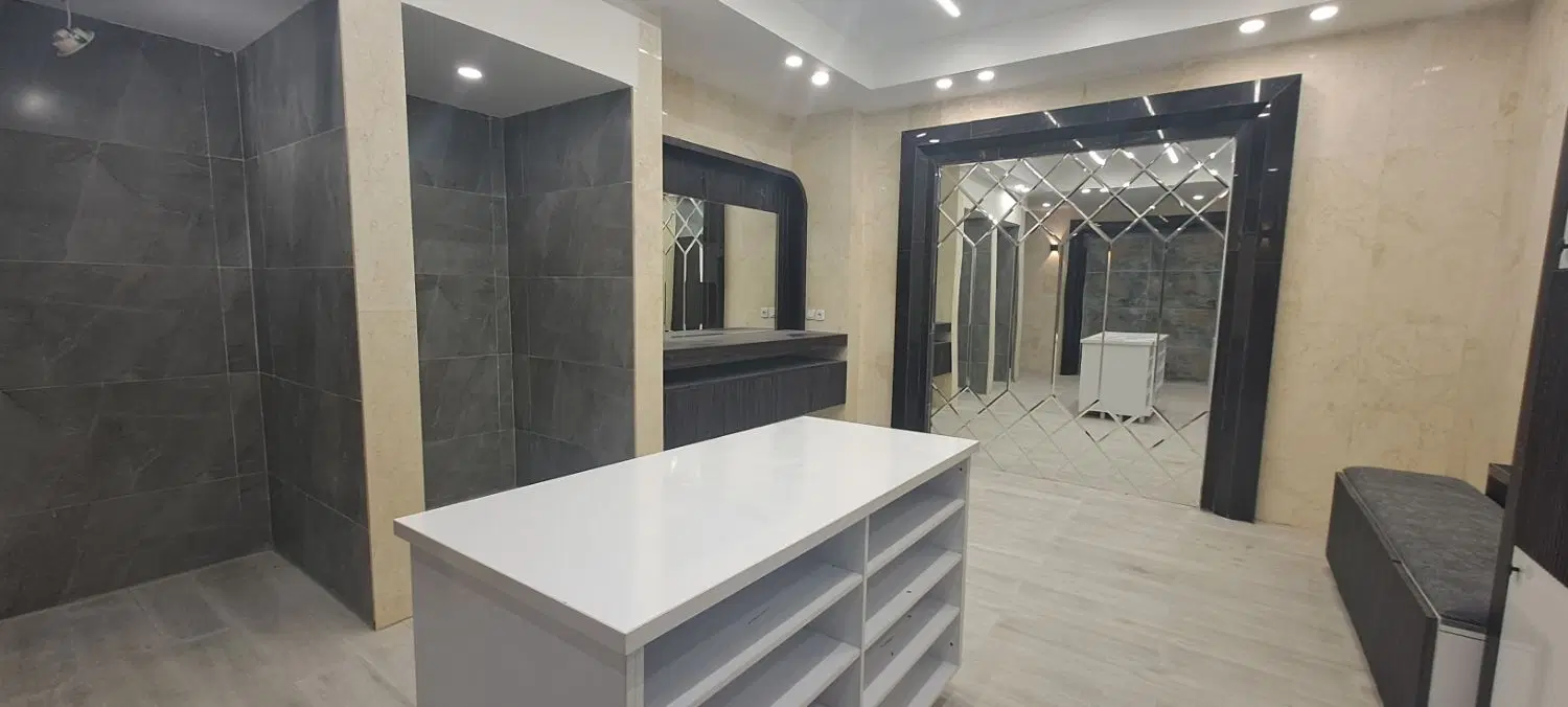 فروش واحد ۱۱۷ متری.عمارت رامبد ۱۰و۱۱.تندرستی