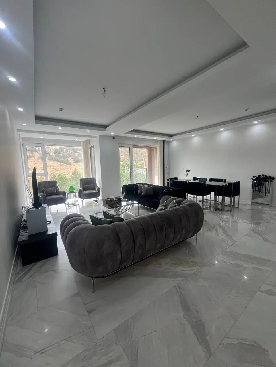 کوهسار برج باغ۱۲۴ متر ۲ خواب ویوابدی