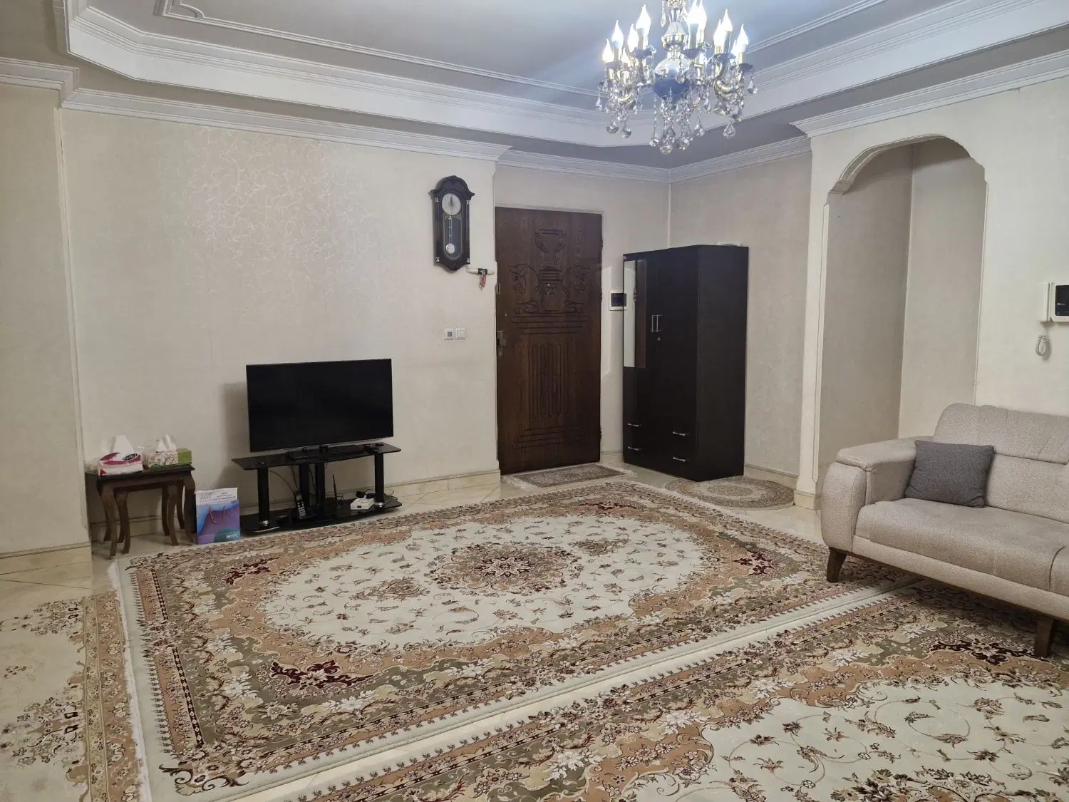 آپارتمان  خوش نقشه ۷۰ متری تک خواب