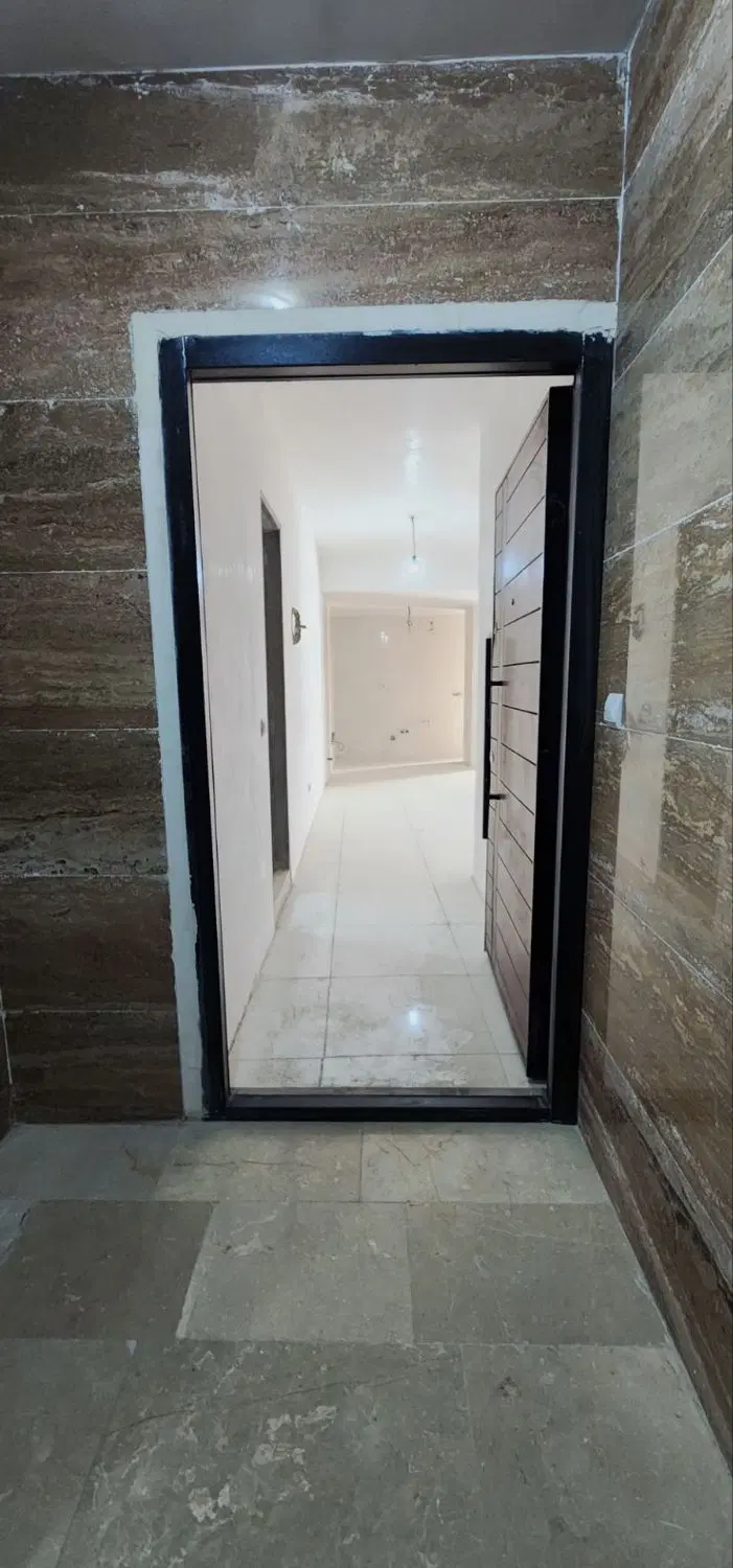واحد 85 متر بدون پارکینگ