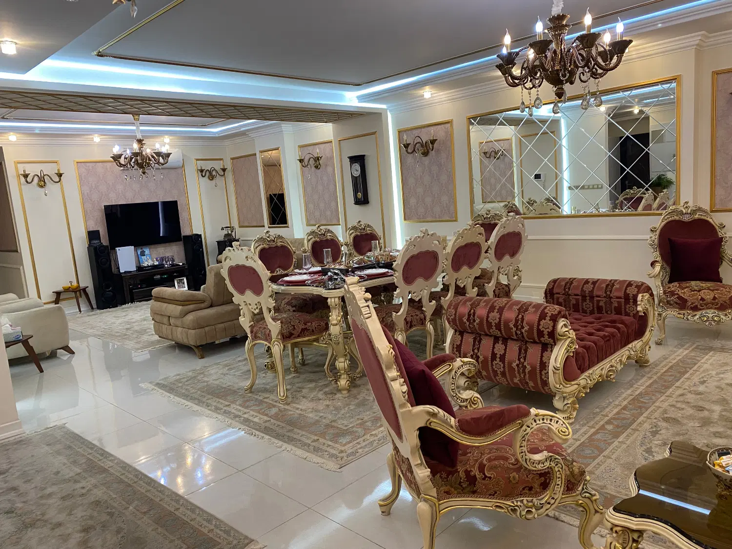 رهن و اجاره آپارتمان فوق لوکس