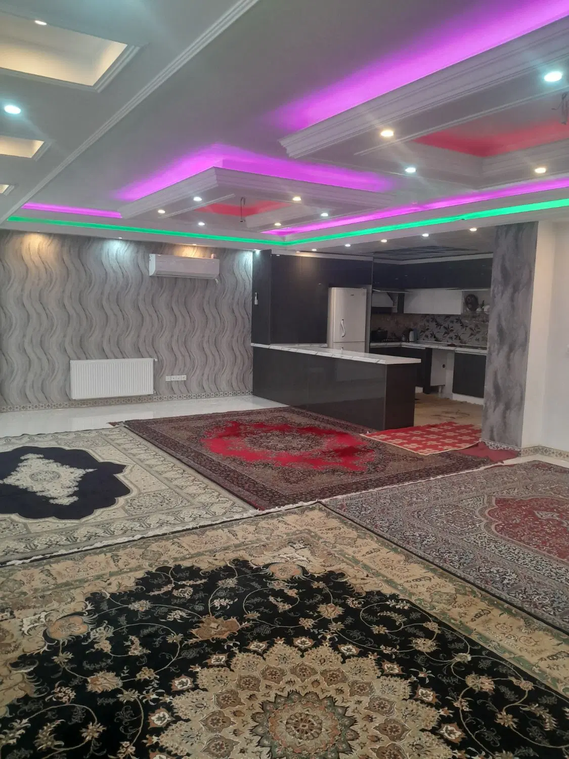 واحد ۱۴۰ متری