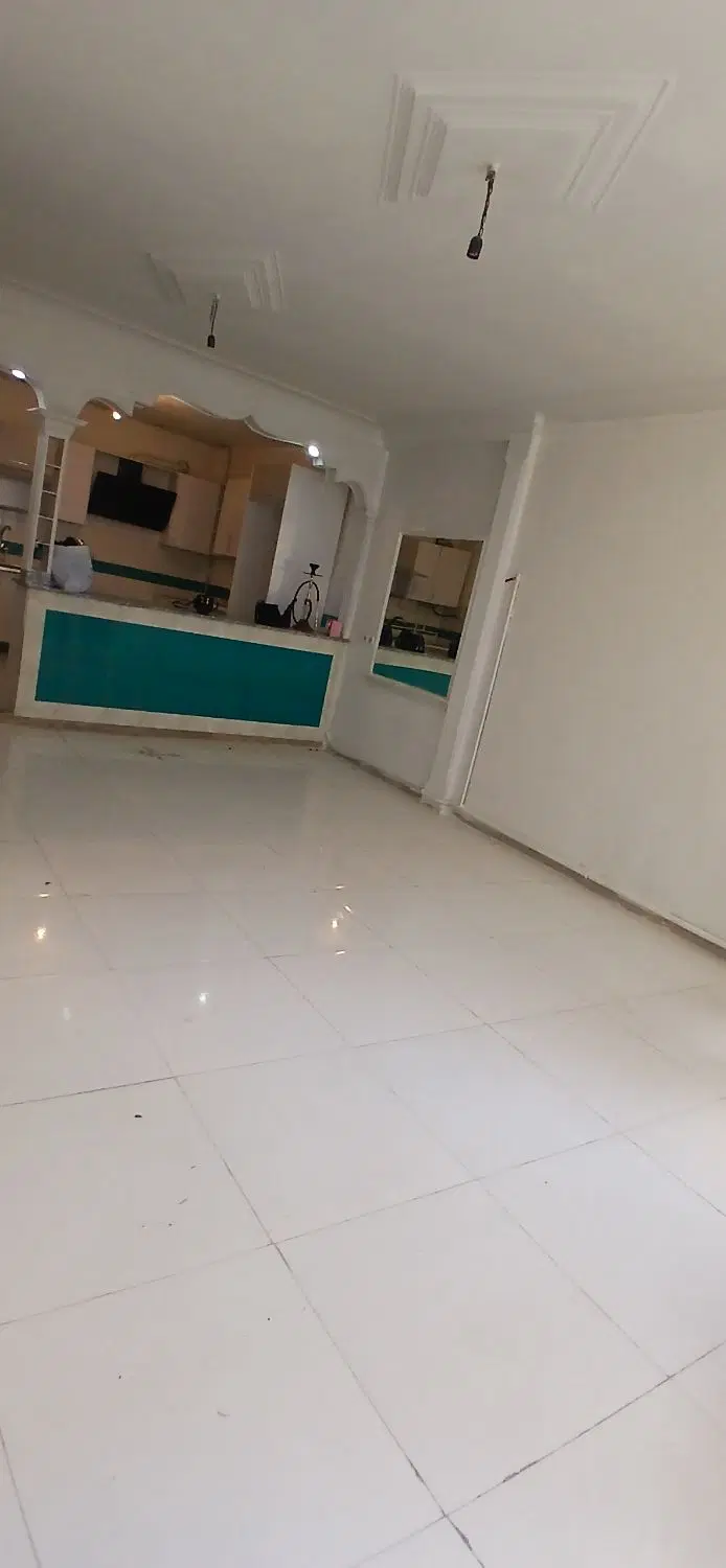 واحد تمیز طبقه اول