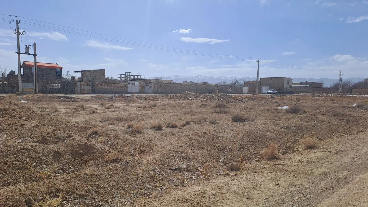 زمین ۵۱۰ متر گاوخانه