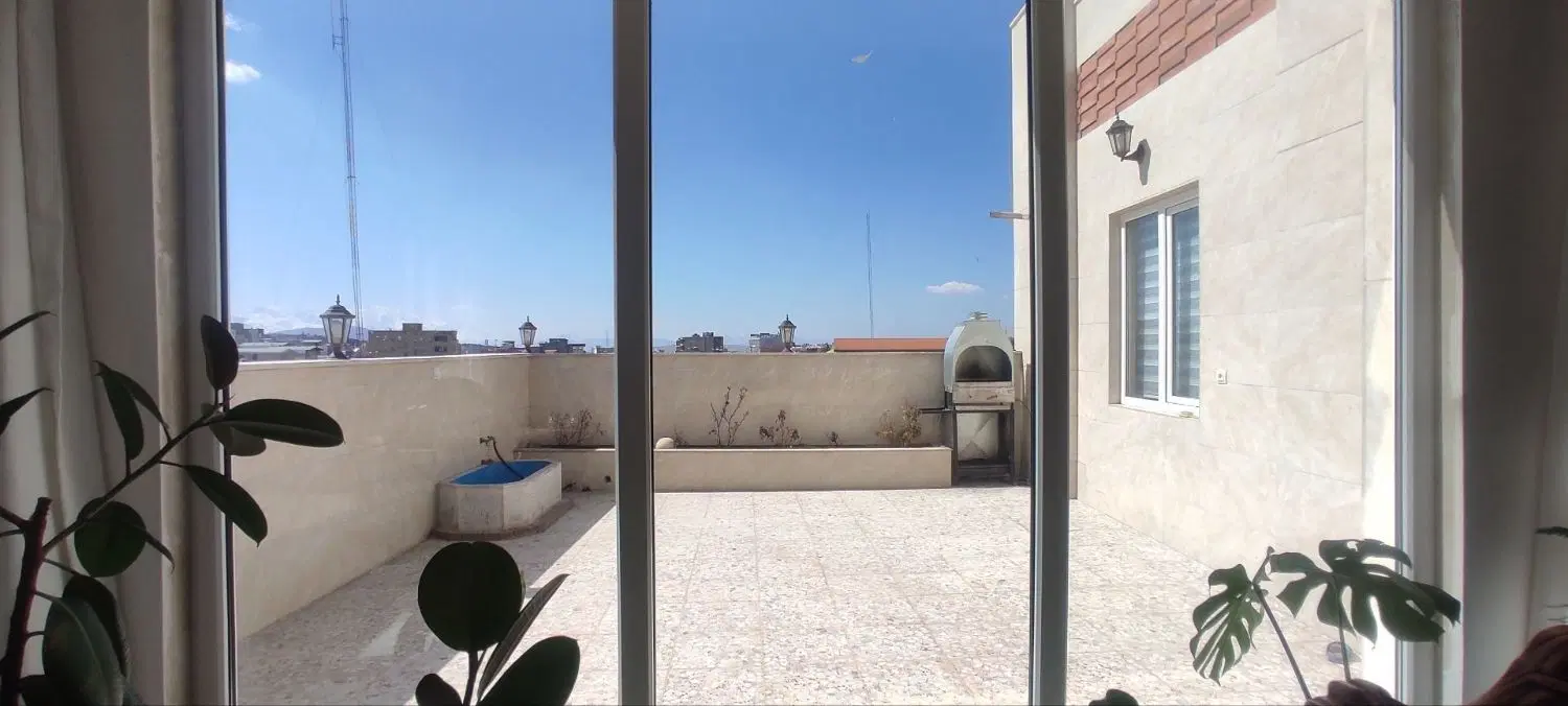 رهن و اجاره ۲۱۰ متر شیک*2پارکینگ*2مستر