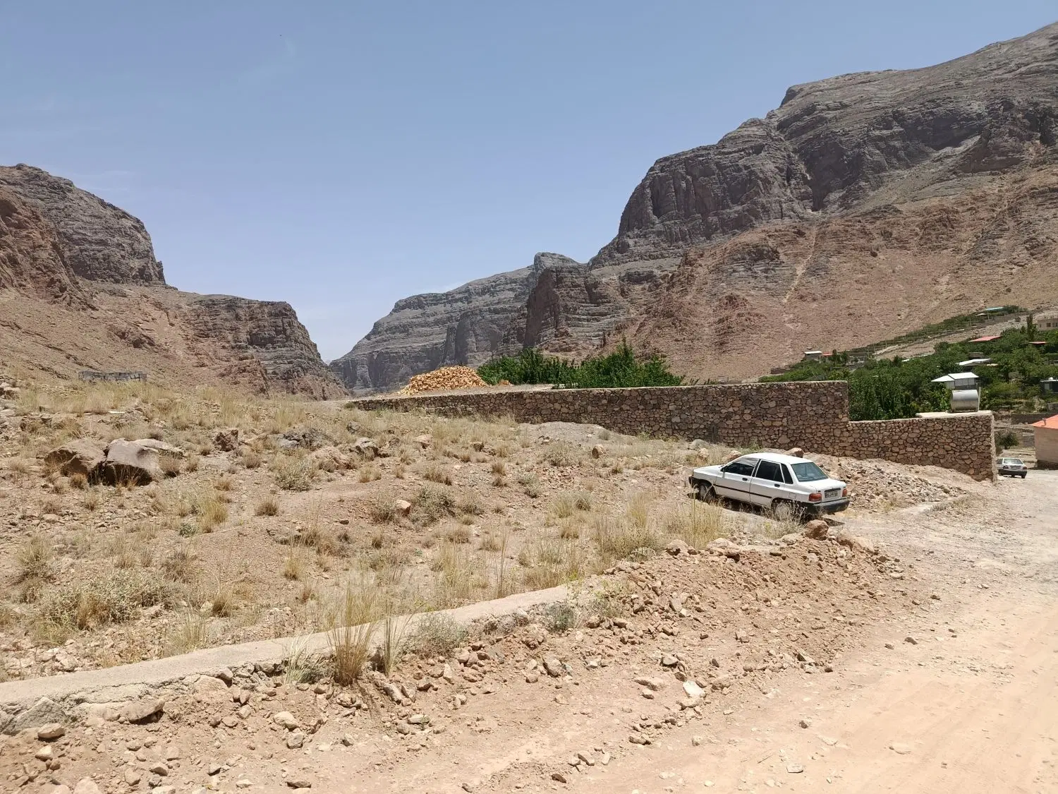 فروش زمین گل افشان