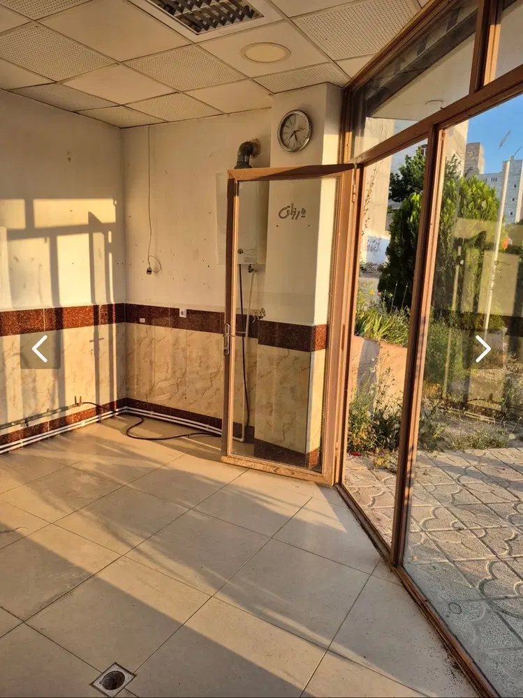 مغازه ۲۰ متری میدان دانشگاه ،شهرک دادگستری