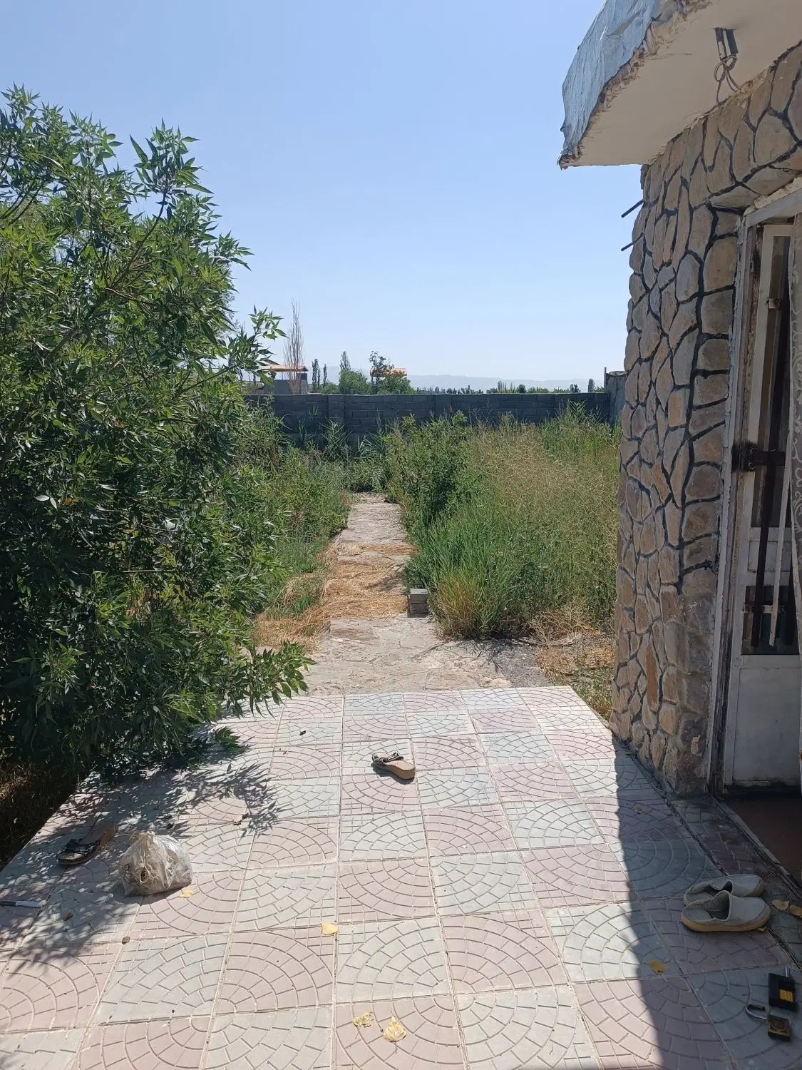 باغ ویلا در سد تبارک