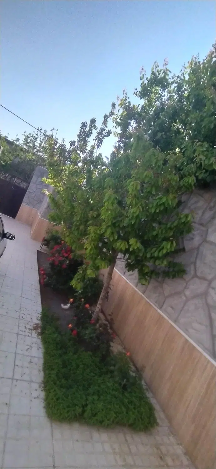 خانه ویلایی شهرک بهار 335 متر