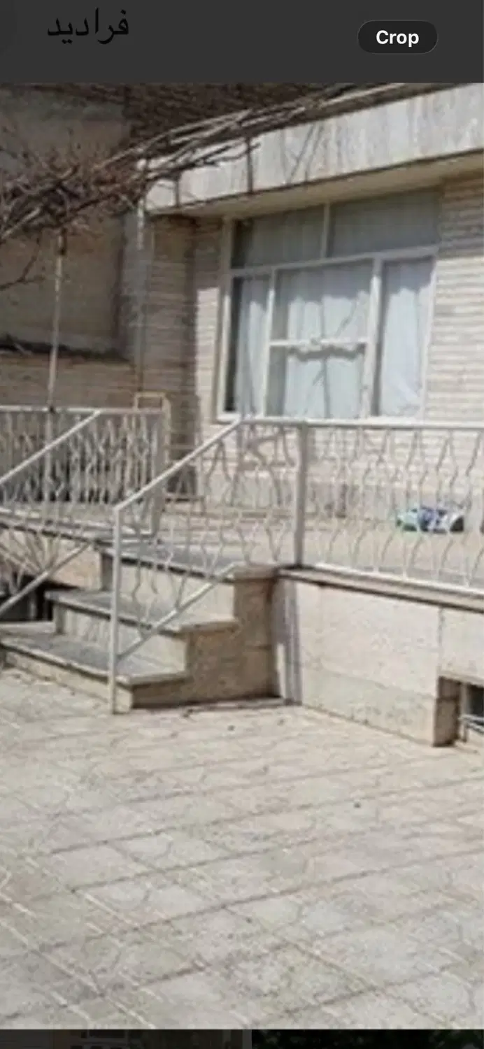 خانه ویلایی قدیمی ۲۰۸ متری در بهترین جای شهرک