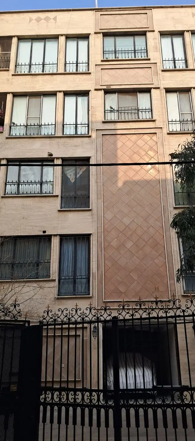 ۴۵ متر ۱ خواب فول امکانات ( بالای خواجه نظام)