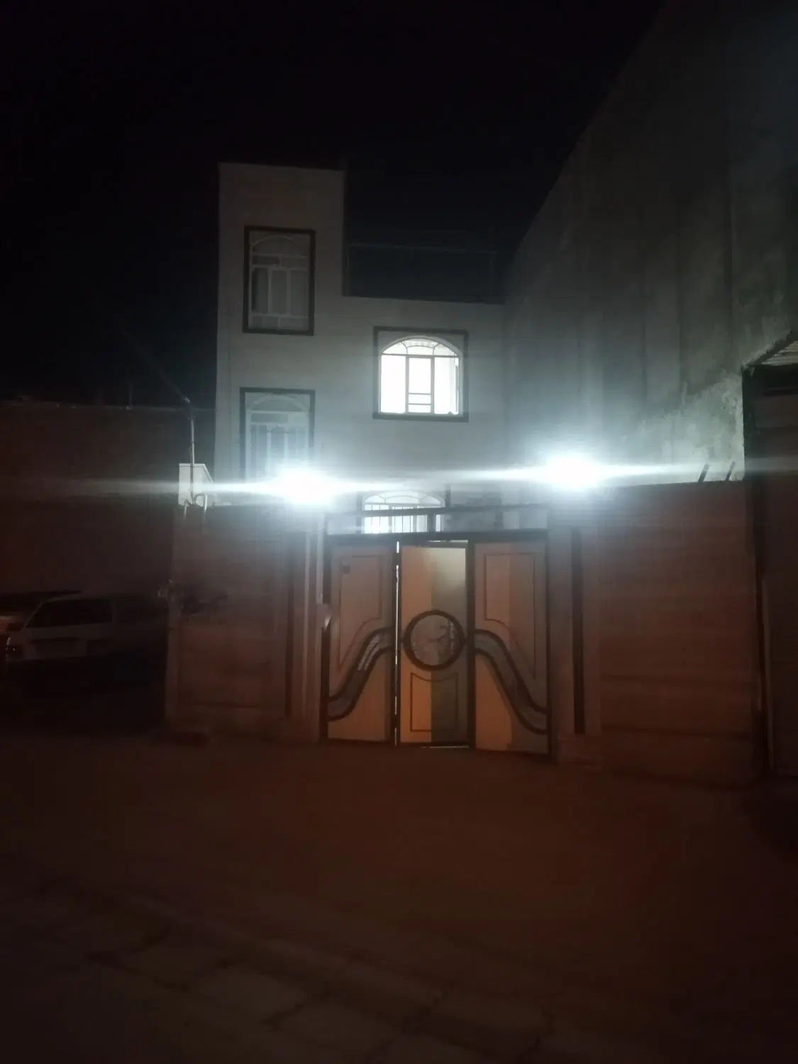 خانه دو طبقه 140 متری عبور مشترک در نایسر
