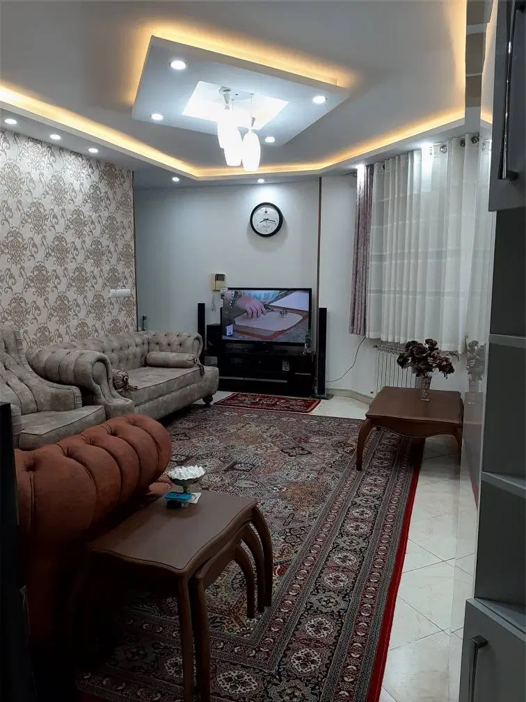 ۶۵ متری نقلی فول امکانات