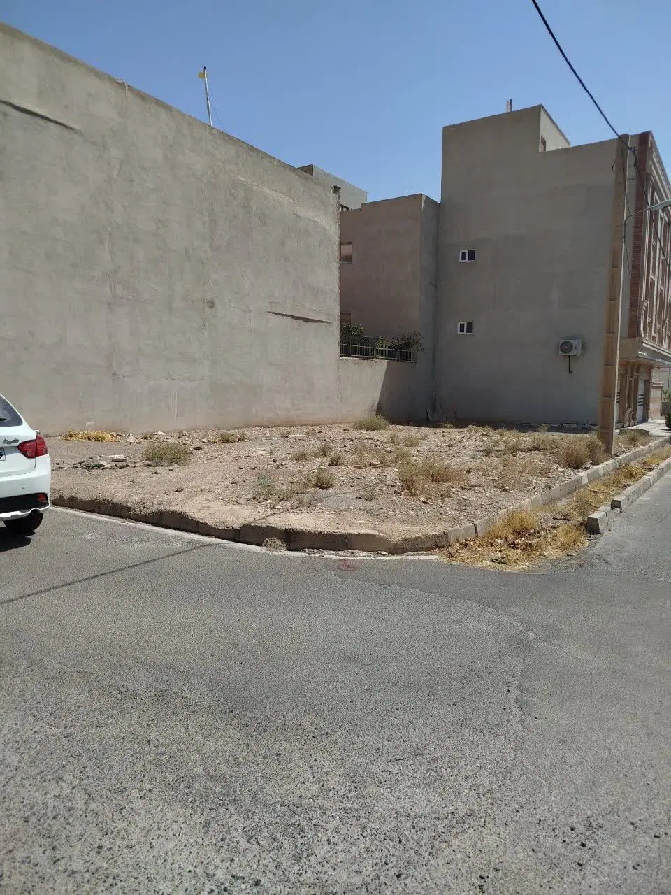 فروش ویلایی کلنگی _تراکم_ لوکیشن