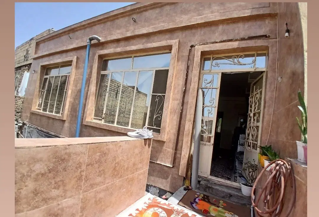 خونه ۱۰۰ متری شاهنامه