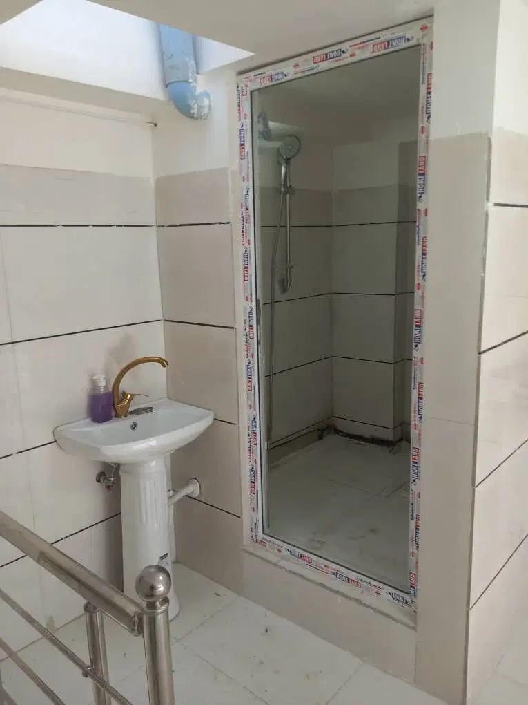 اجاره مغازه بر خیابان 32متری شهریار