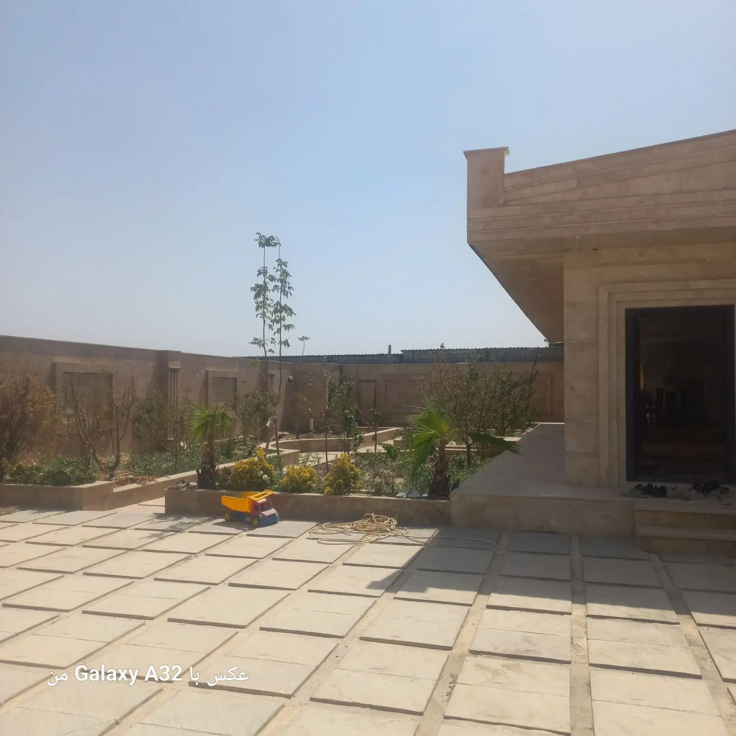 باغ ویلا زمین