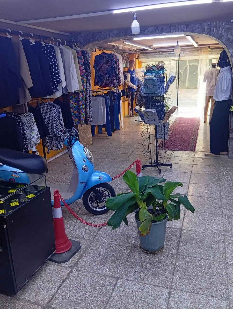 اجاره پارکینگ به انبار