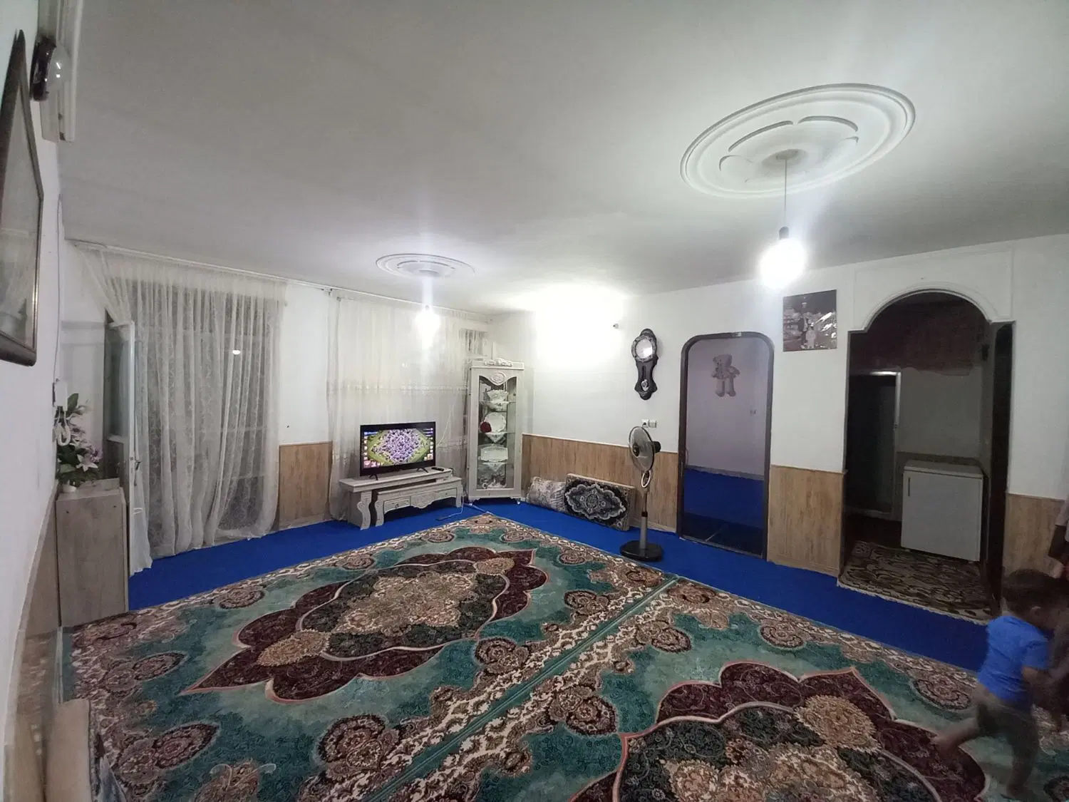 منزل۹۰ متری دلباز