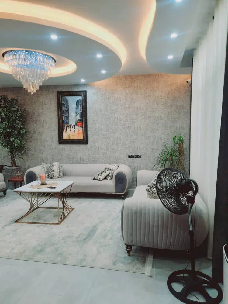 ویلای نوساز ۳۲۰ متر واقع در کوی آریا بلوار مهر