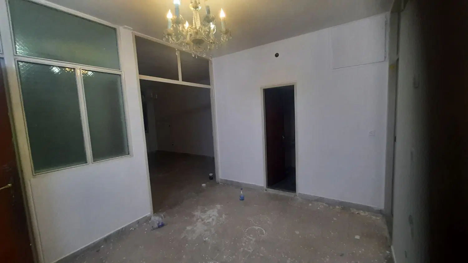 یک طبقه مسکونی یا اداری