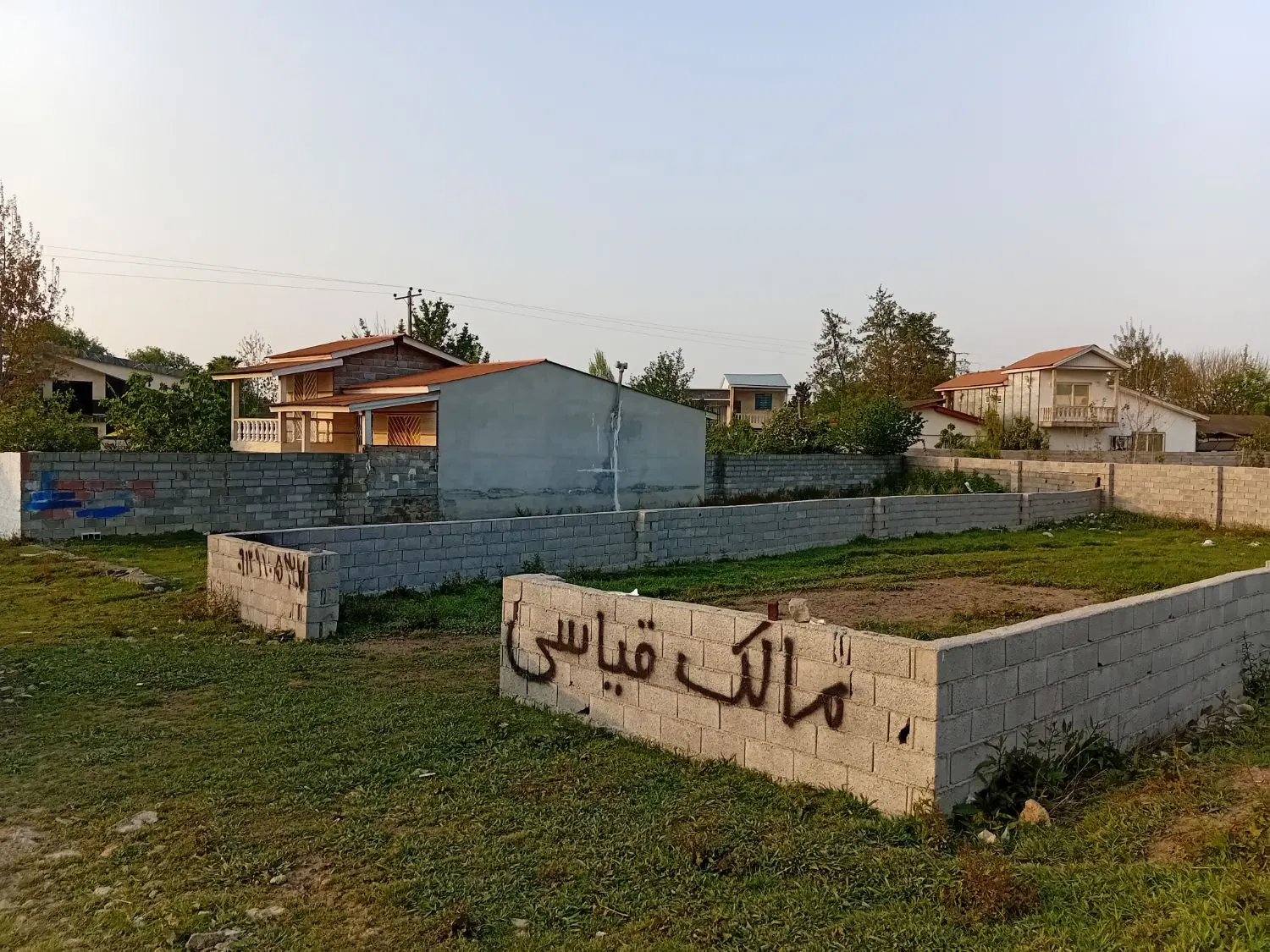 زمین قابل ساخت جاده کلوده