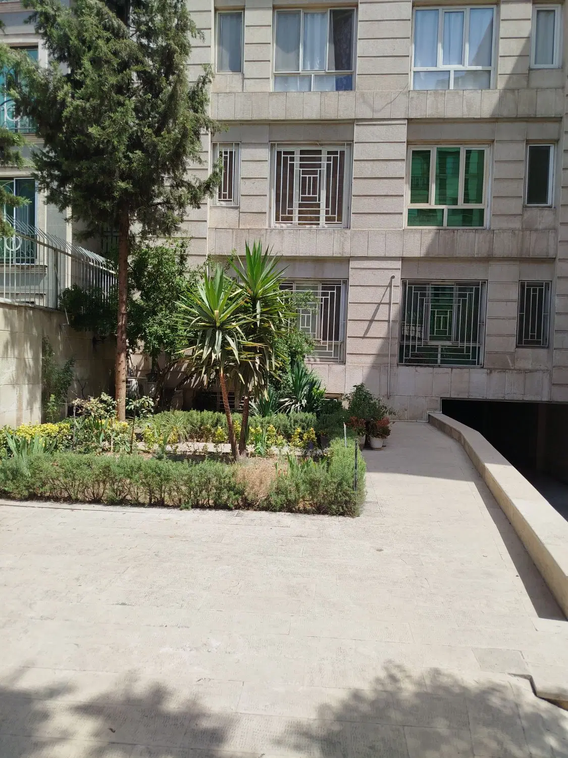120متر  2خواب ساقدوش