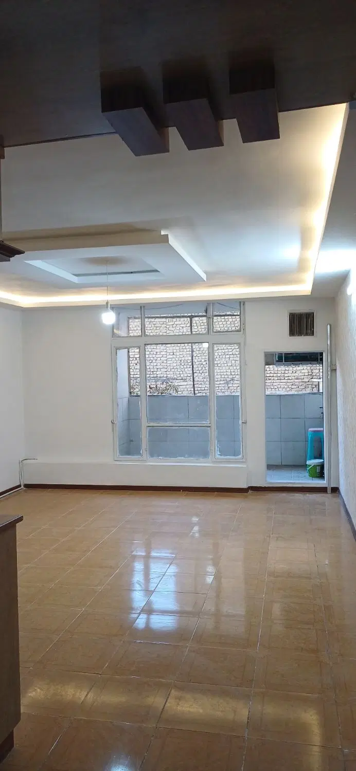 آپارتمان  ۸۵ متری فروشی