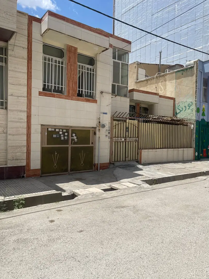 ۱۰۰ متری ده در ده تجاری جوادیه
