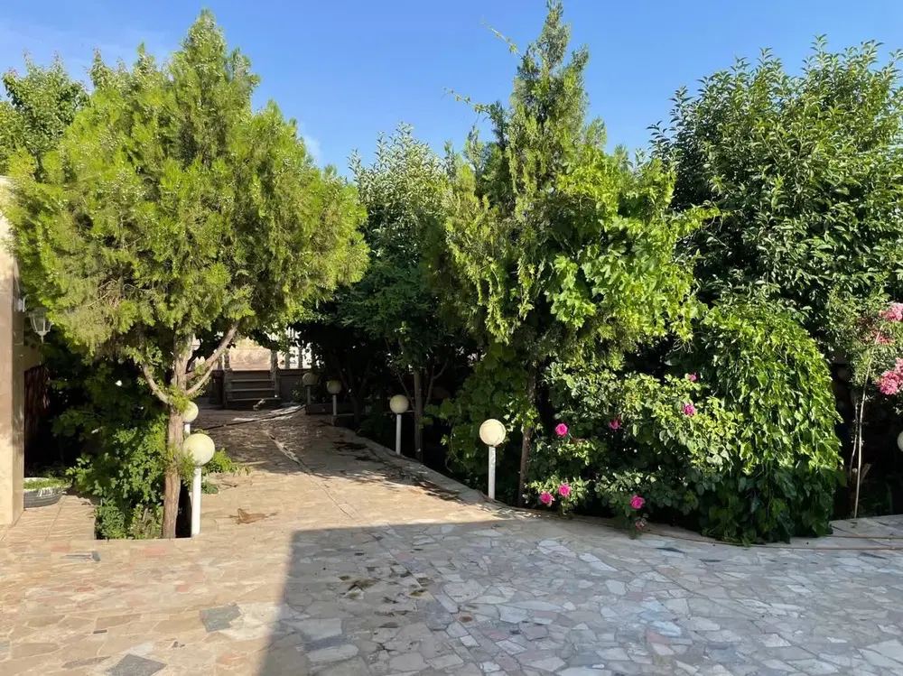 باغ ویلایی