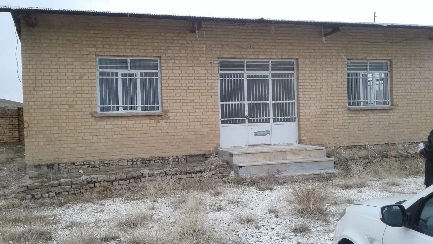 یک هکتار زمین با کاربری صنعتی