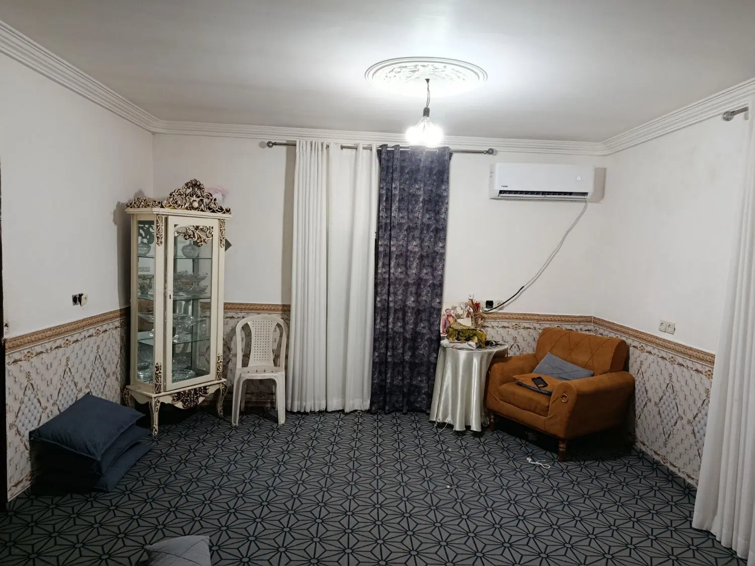 خانه ویلایی بسیار بزرگ روستایی