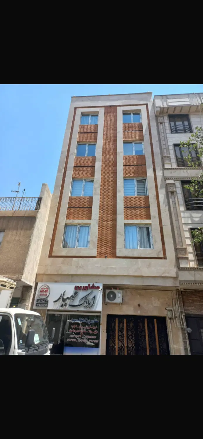 مغازه ۲۲ متری ملکیت