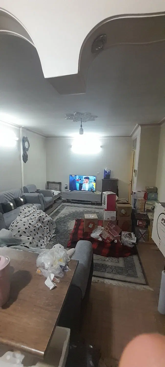 ۶۰متر نورگیر، پارکینگ اختصاصی کم واحد شهرک ابریشم