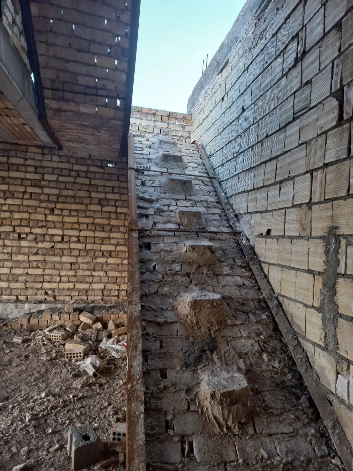 فروش منزل سفتکاری