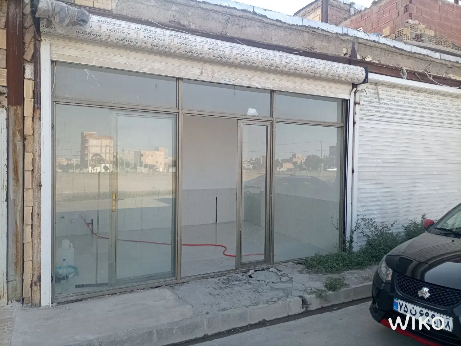 یک مغازه ۲۰ متری در خیابان پورسیف نبش آزادگان ۱۰