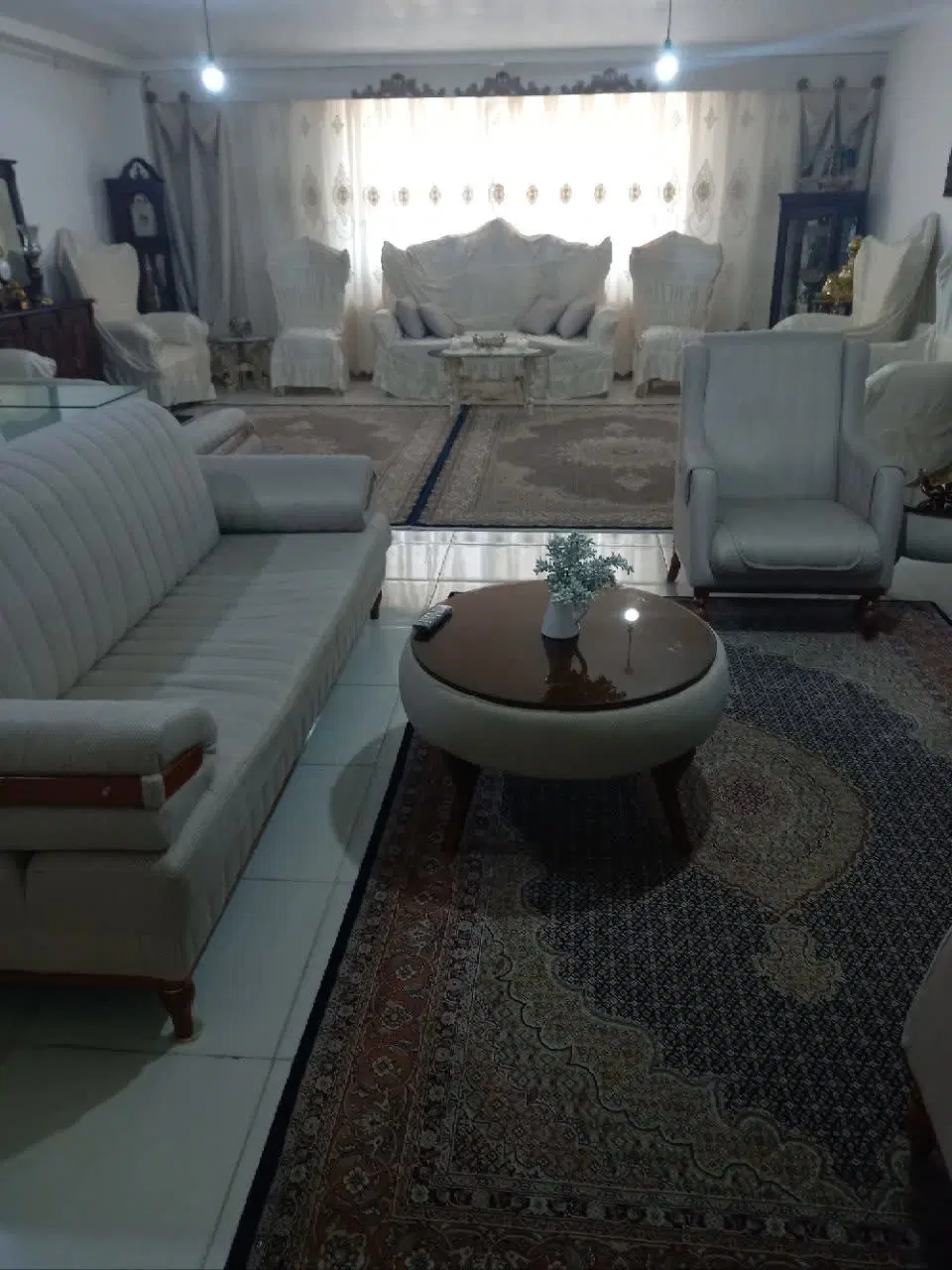 فروش یک واحد آپارتمان