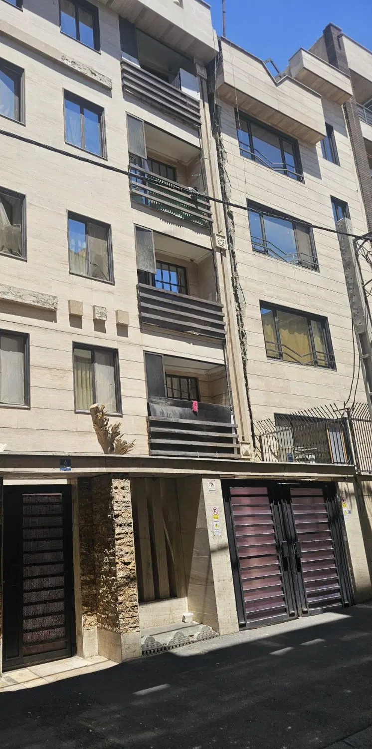 فروش فوق‌العاده مغازه در بهترین موقعیت