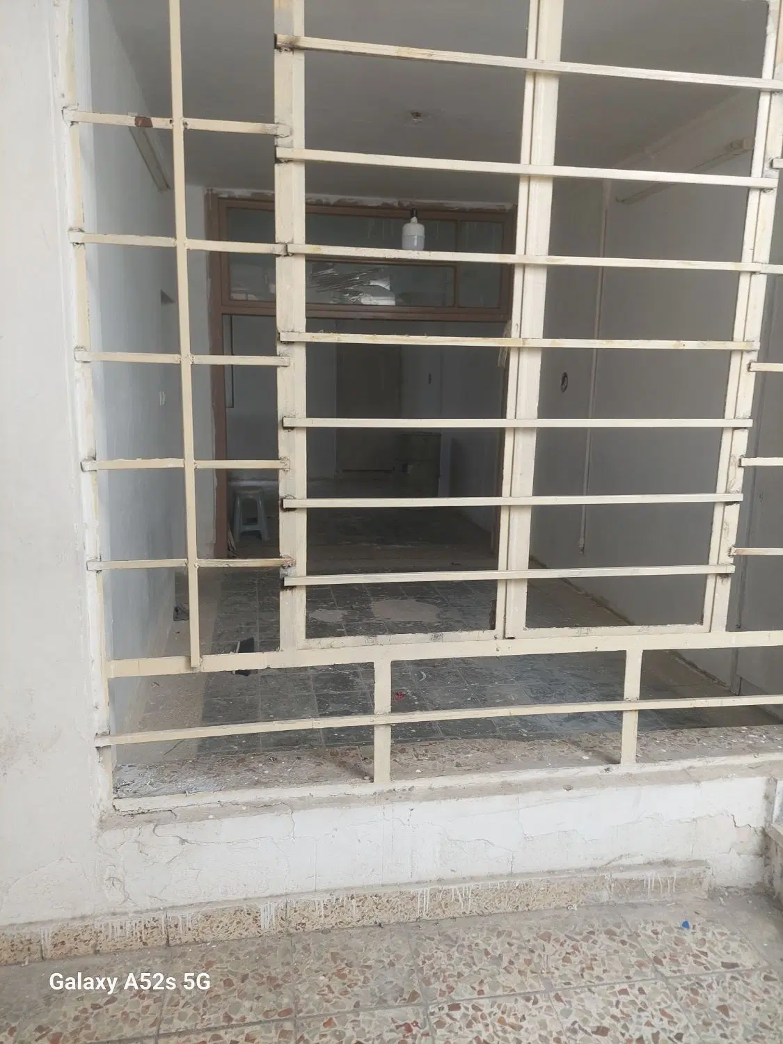 خانه ویلایی جهت انبار و کارگاه در گاز