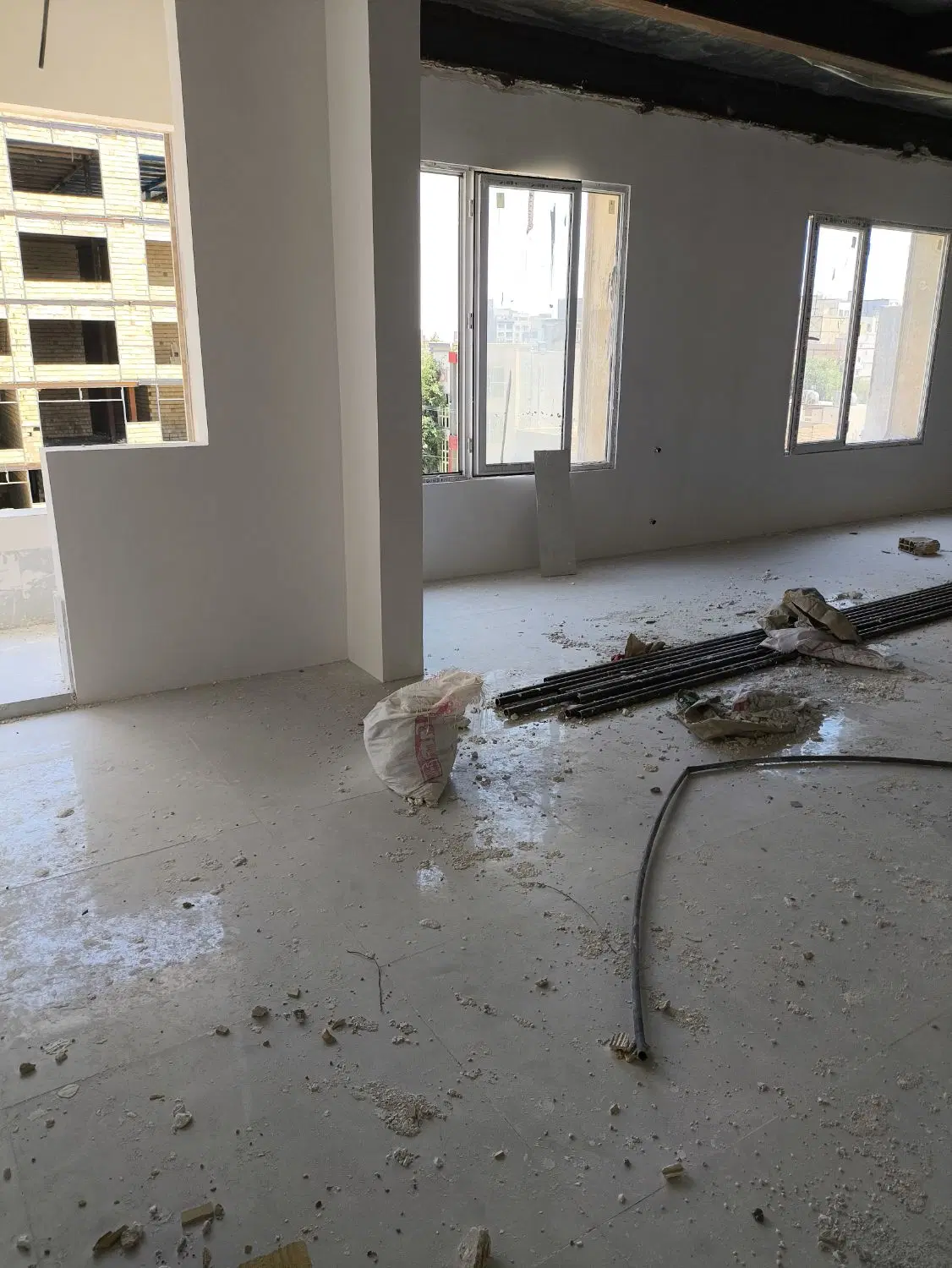 آپارتمان ۱۴۰ متری صفر در فدک