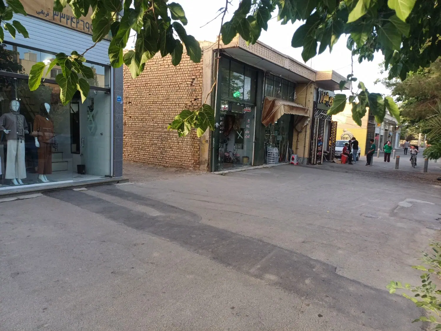 زمین تجاری بر بلوار کوثر