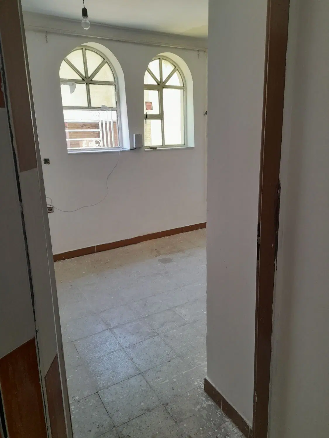 خانه طبقه اول مرکز شهر
