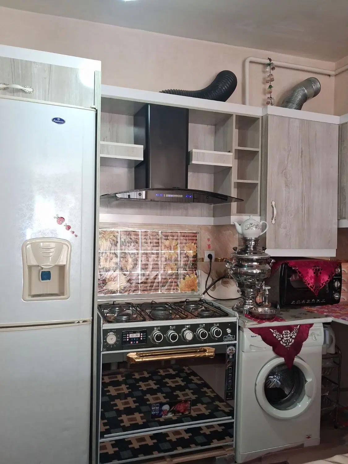 اجاره حیاط سه راه بهشتی  شهید قره باغی شربت زاده