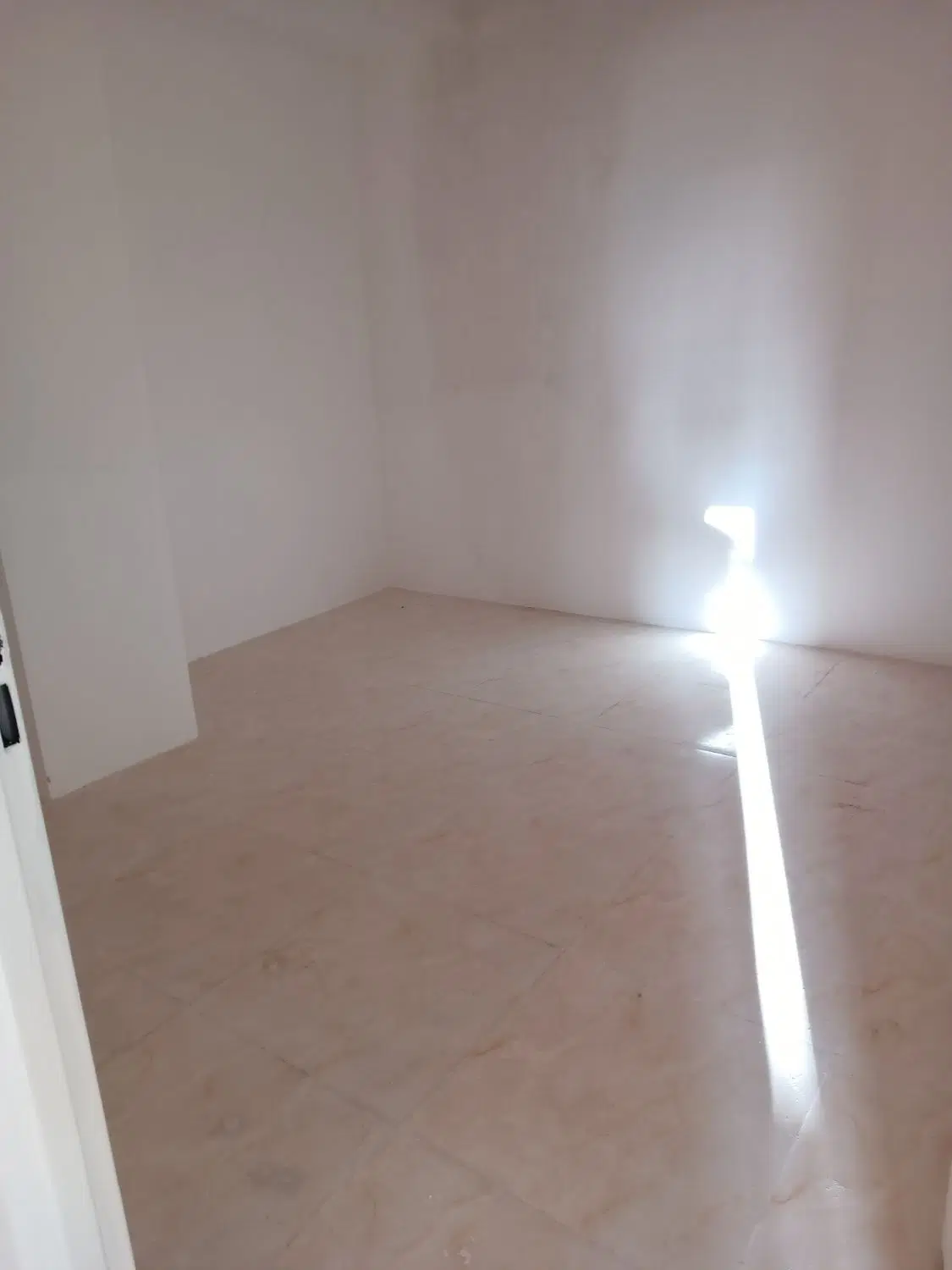 اپارتمان نوساز ۱۲۲متر اجاره داده میشود