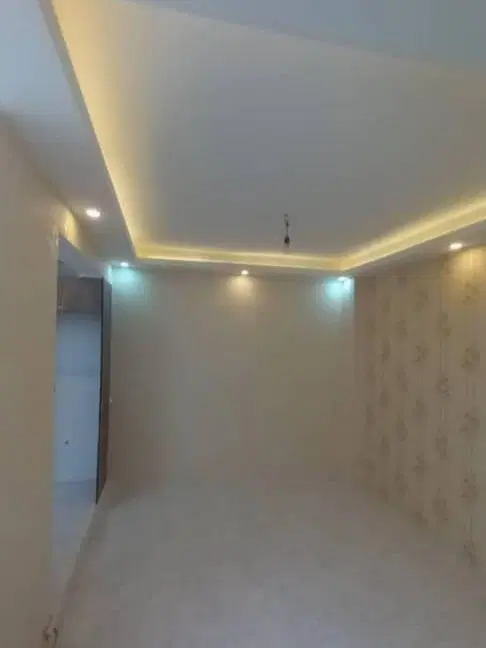 ۳۵متری پارکینگ دار